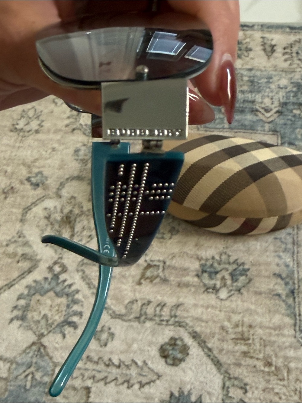 Burberry vintage sunglasses - Picture 3 of 5